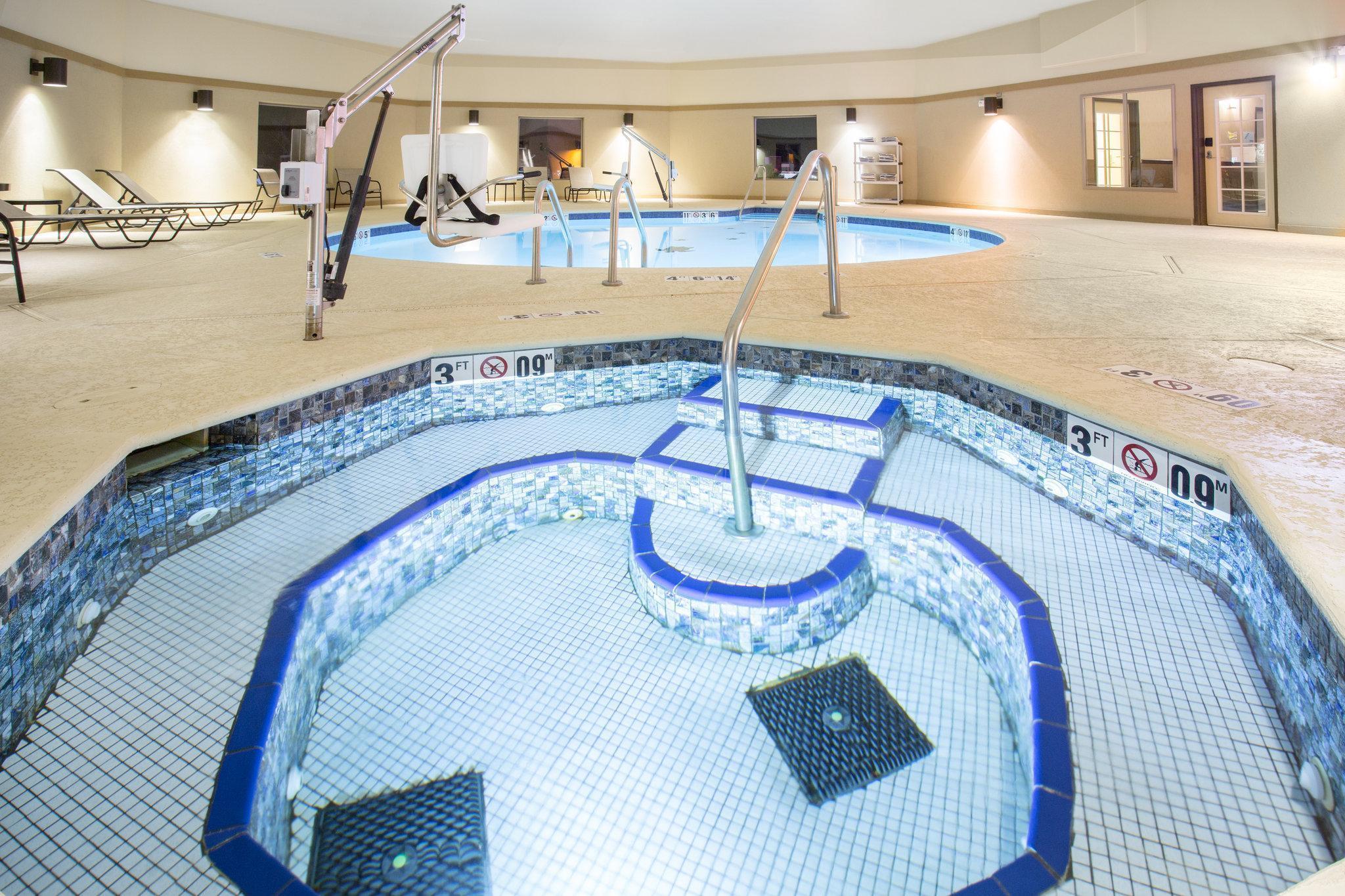 Holiday Inn Express And Suites Hotel - Pauls Valley By Ihg Eksteriør bilde